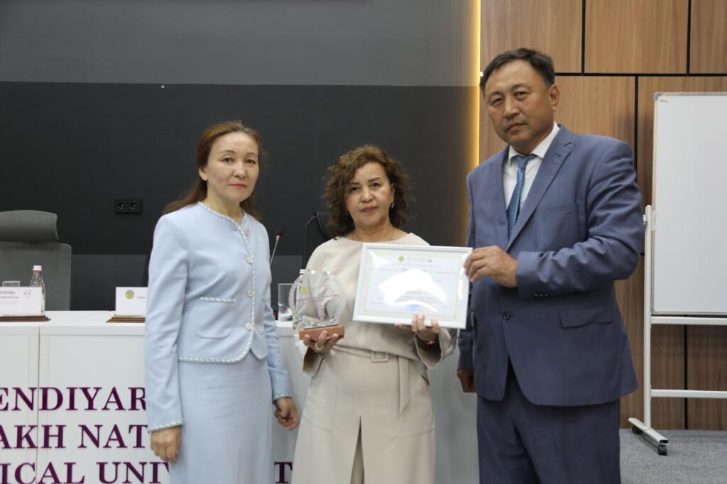 ҰҒТОО республикалық конкурста жүлделі орын иеленді